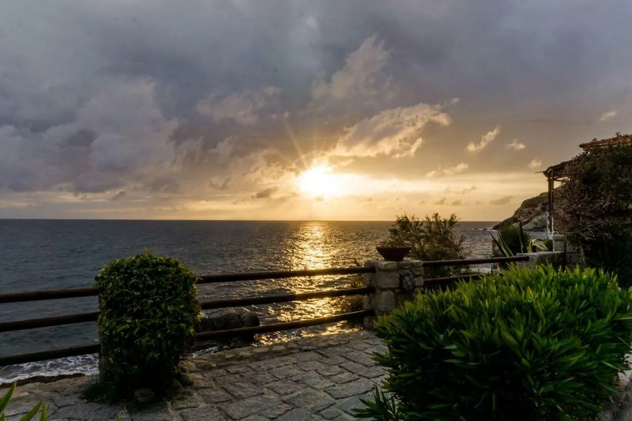 ***  Hotel Sardi Pomonte Italien