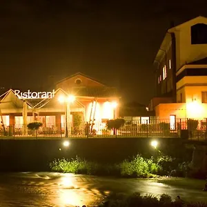 https://hotel-le-macine-vittorio-veneto.hotelinveneto.com