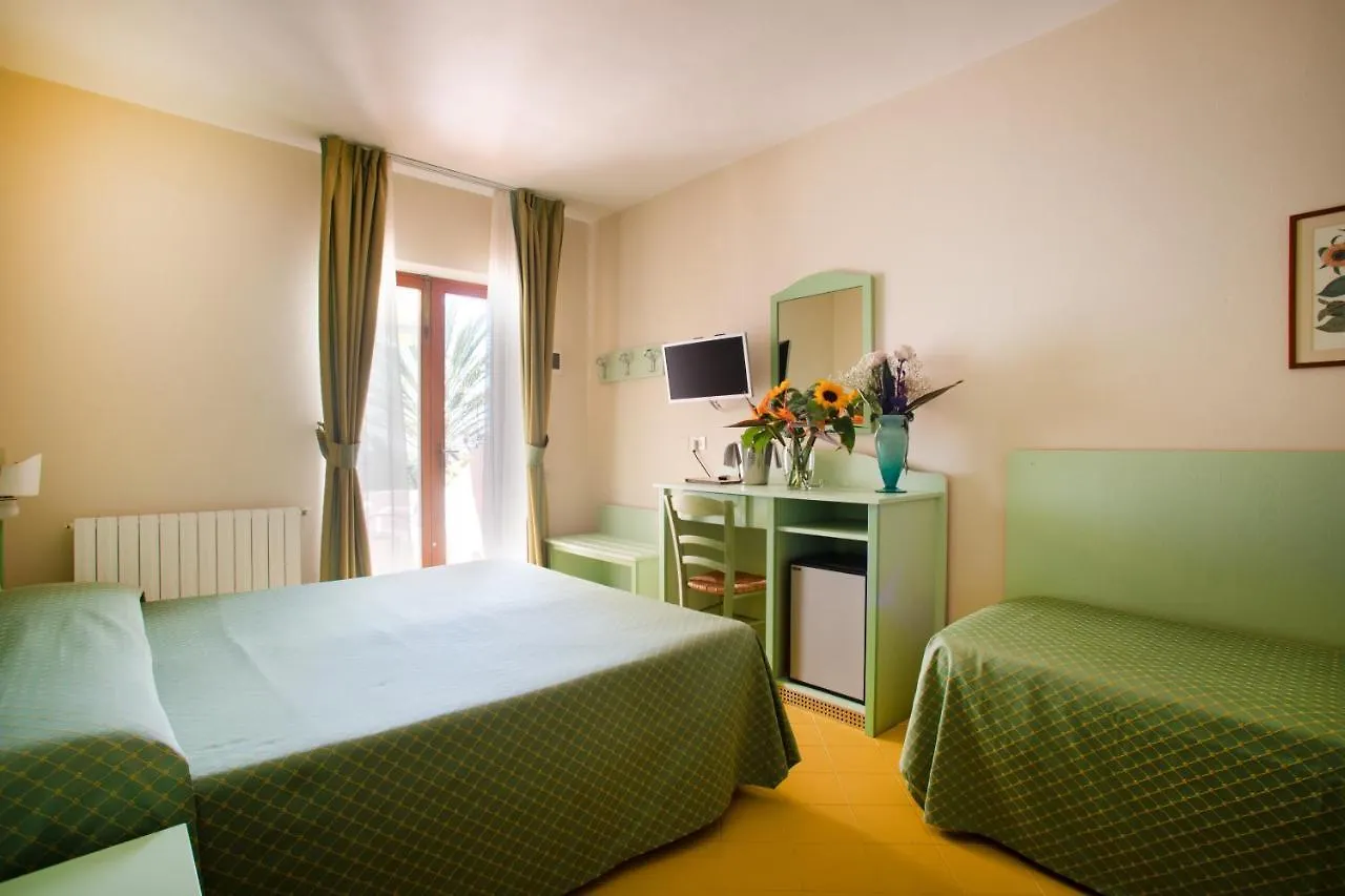 Hotel Sardi Pomonte