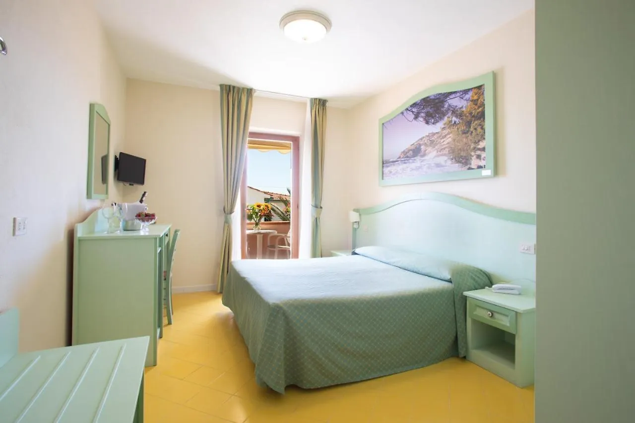 Hotel Sardi Pomonte
