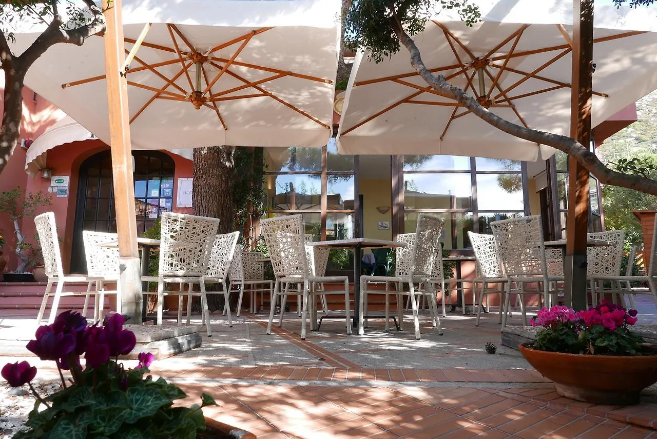 Hotel Sardi Pomonte
